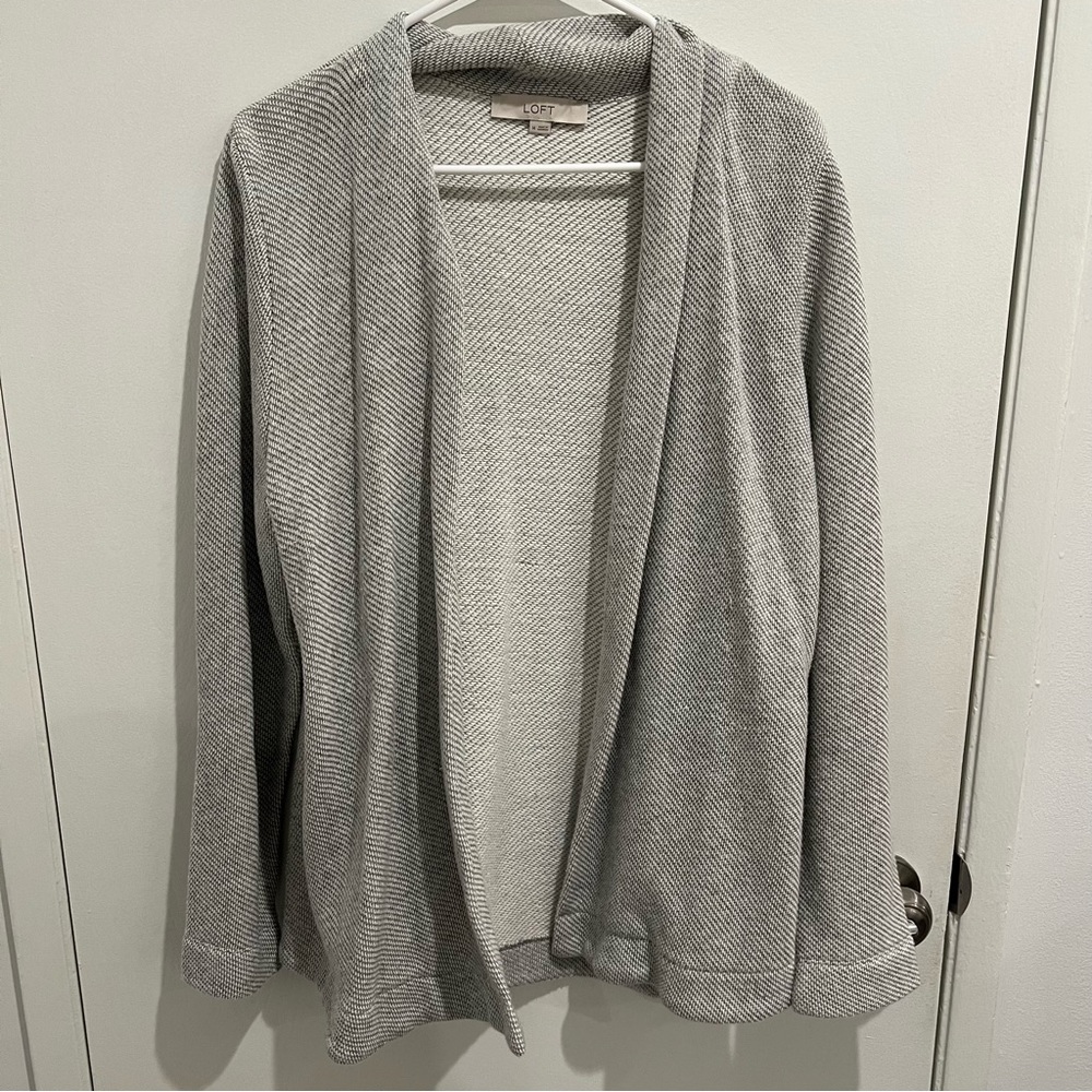 LOFT Women’s Cardigan Grey Size Medium